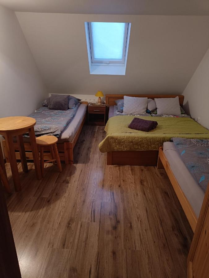 Farcik Pokoje Goscinne Nowa Wies  Exterior photo